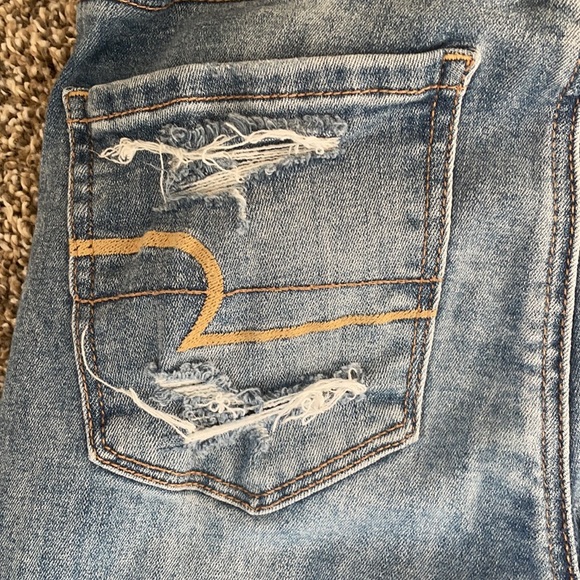 American Eagle Patched Jeans Size 0 - Picture 10 of 11